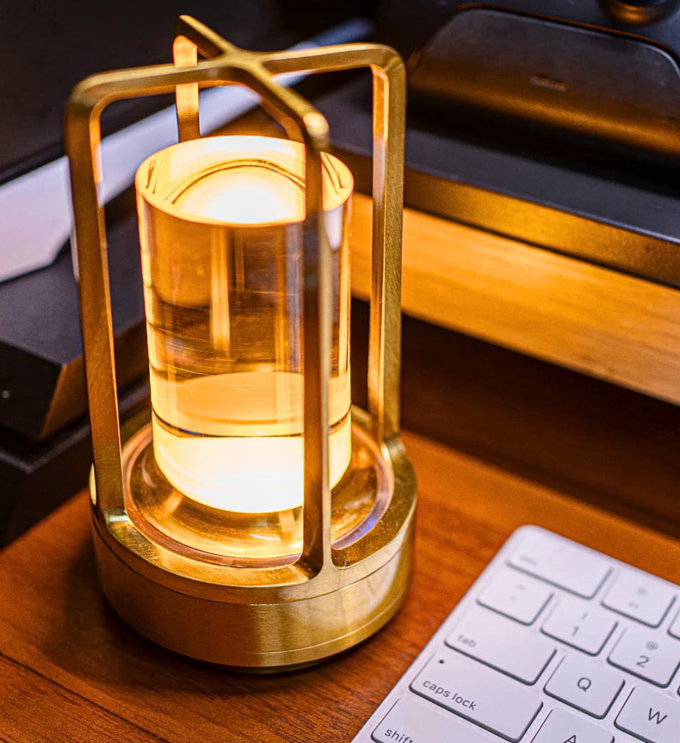 Éclat de Lune™ | Trådløs designlampe i krystal og metal